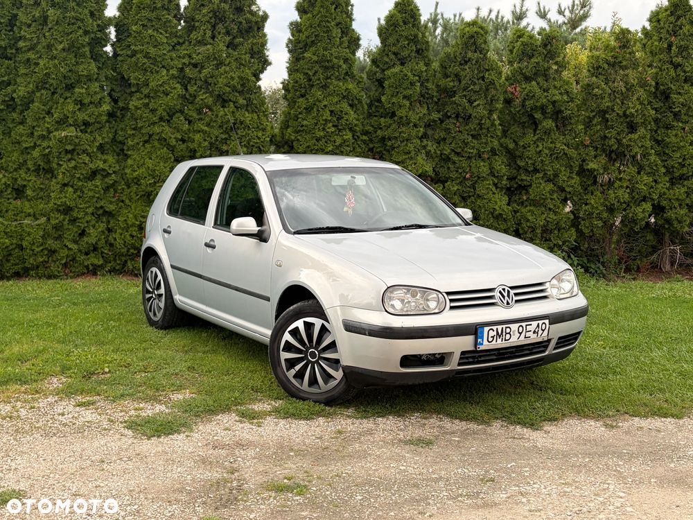 Volkswagen Golf 1.6 Comfortline - 2