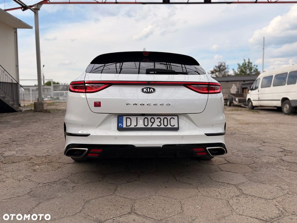 Kia ProCeed - 6
