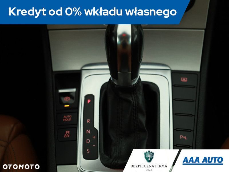 Volkswagen Passat CC - 14