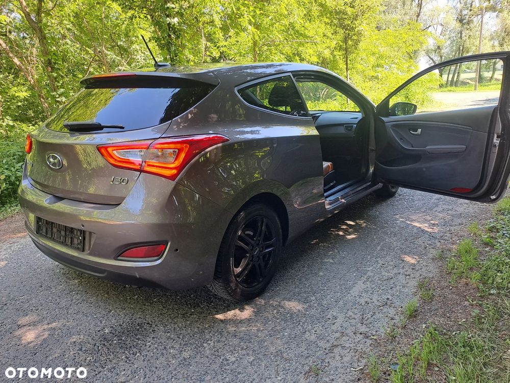 Hyundai i30 1.6 GDI Premium - 30