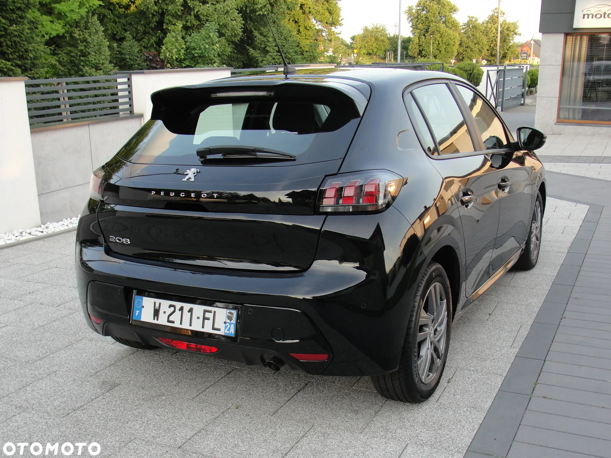 Peugeot 208 BlueHDi 100 Active Pack - 3