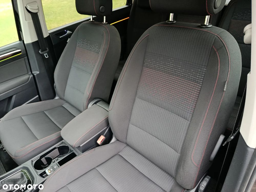 Volkswagen Touran 2.0 TDI SCR (BlueMotion Technology) DSG SOUND - 21