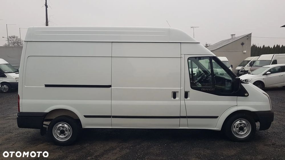Ford Transit - 10