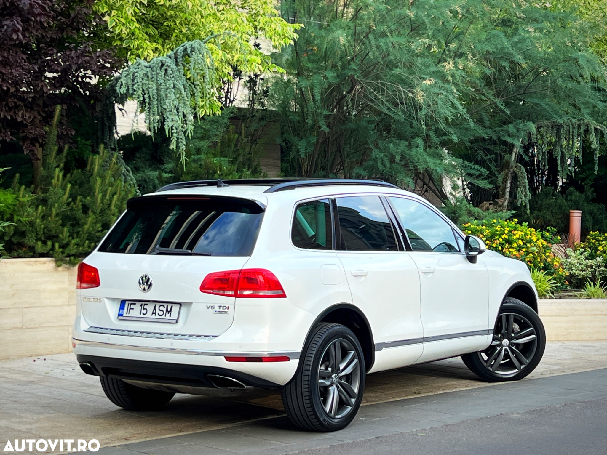 Volkswagen Touareg - 5