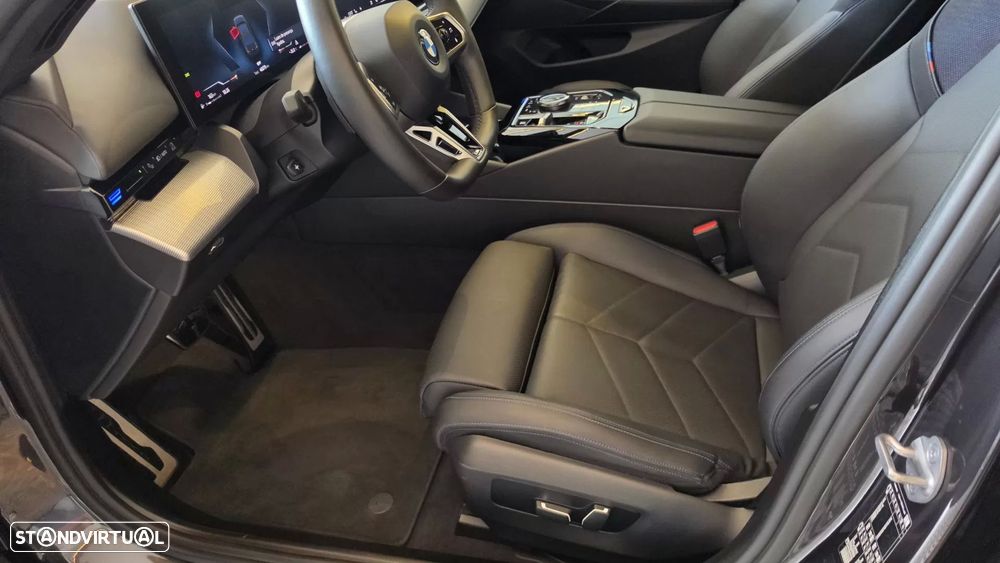 BMW 520 d Pack Desportivo M - 38