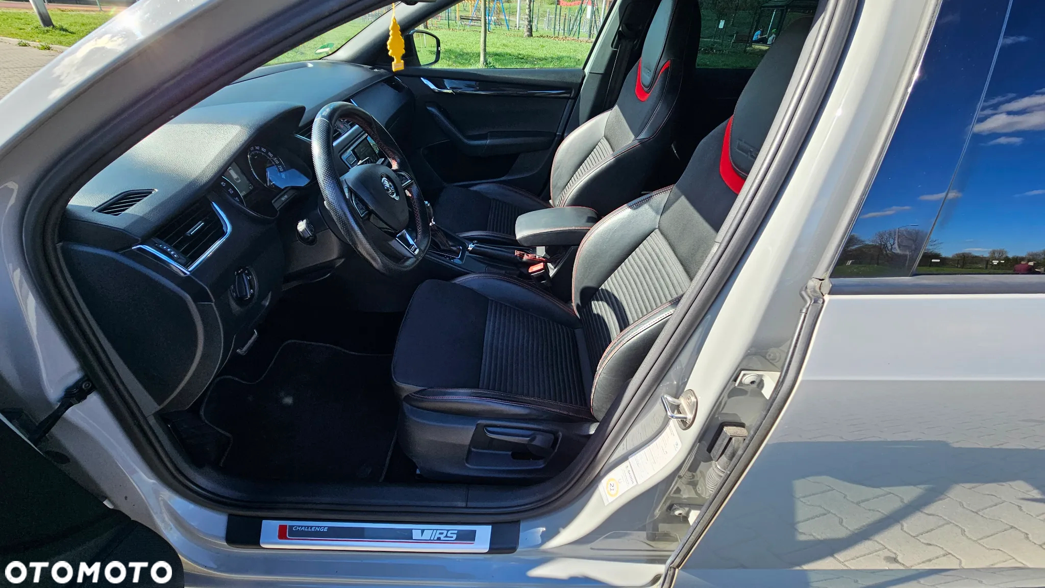 Skoda Octavia 2.0 TDI RS Challenge DSG - 10