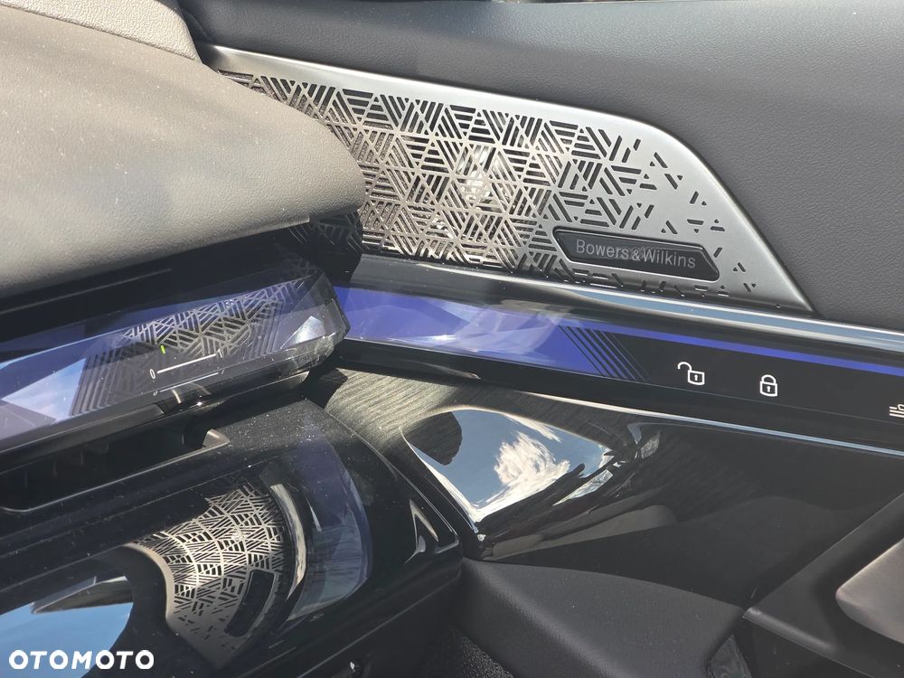 BMW Seria 5 550e xDrive PHEV M Sport - 19