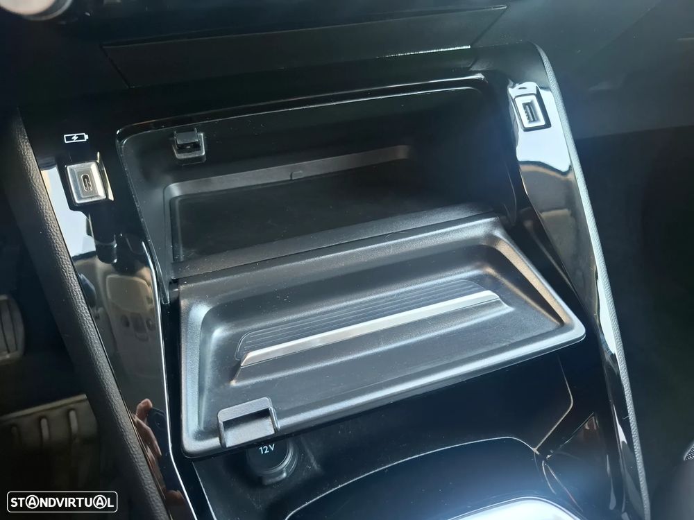 Peugeot 208 PureTech 100 Allure Pack - 21