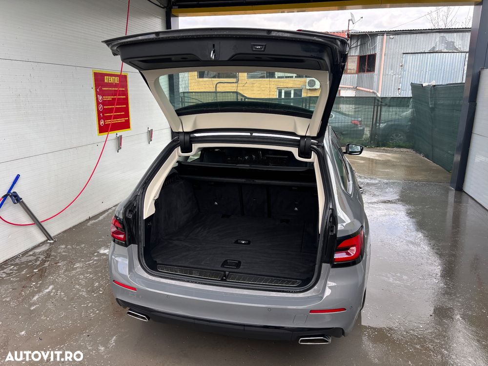 BMW Seria 5 520d Aut. Sport Line - 16