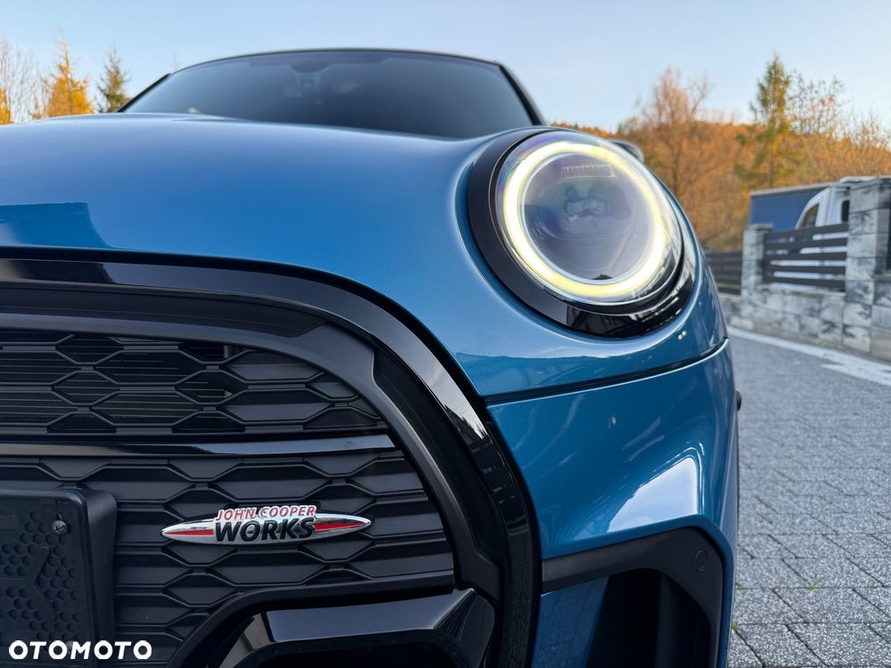 MINI Cooper John Works Trim - 7