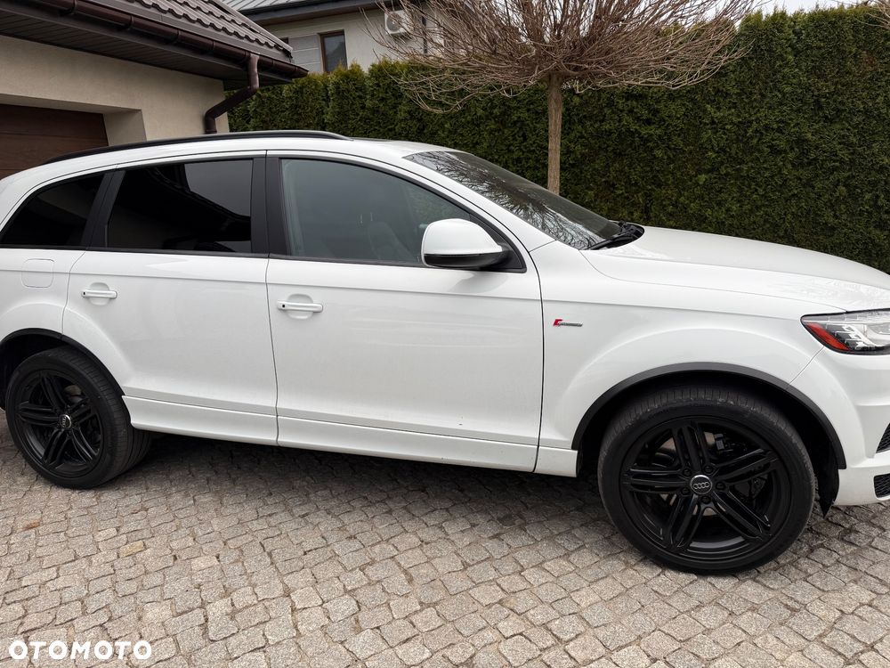 Audi Q7 3.0 TFSI Quattro Tiptr - 2