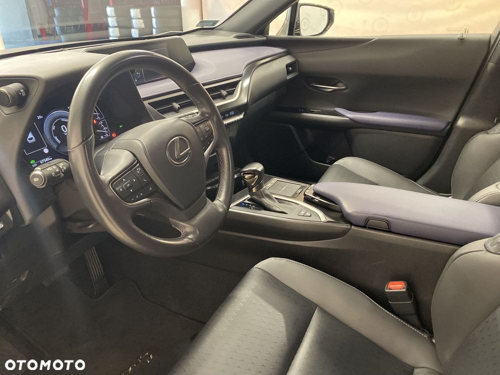 Lexus UX 250h GPF F Impression 2WD - 3