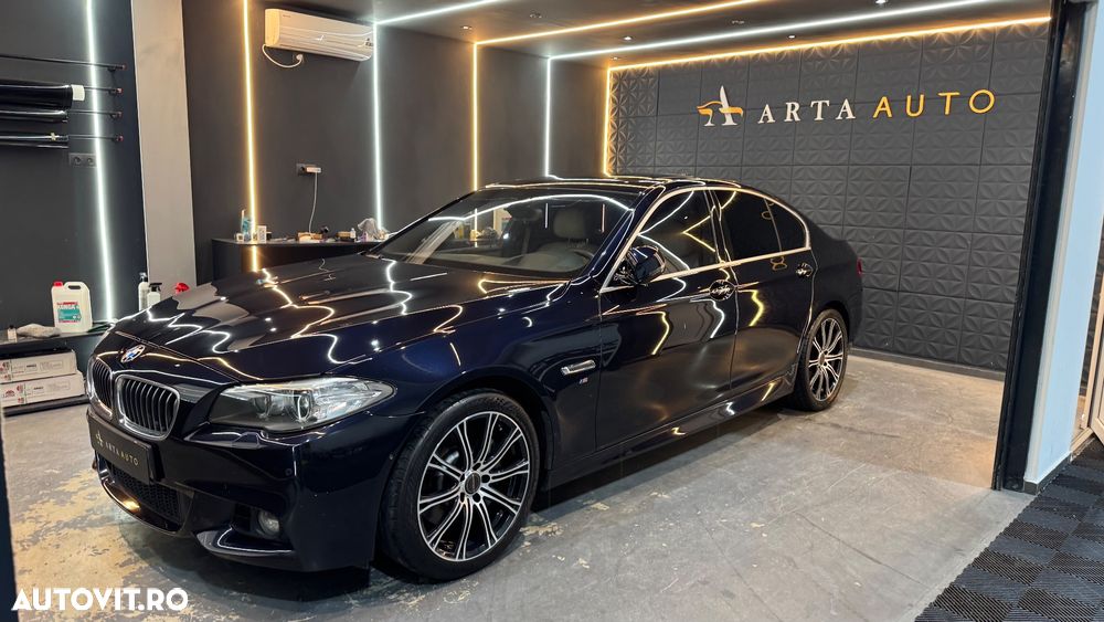 BMW Seria 5 525d xDrive - 23