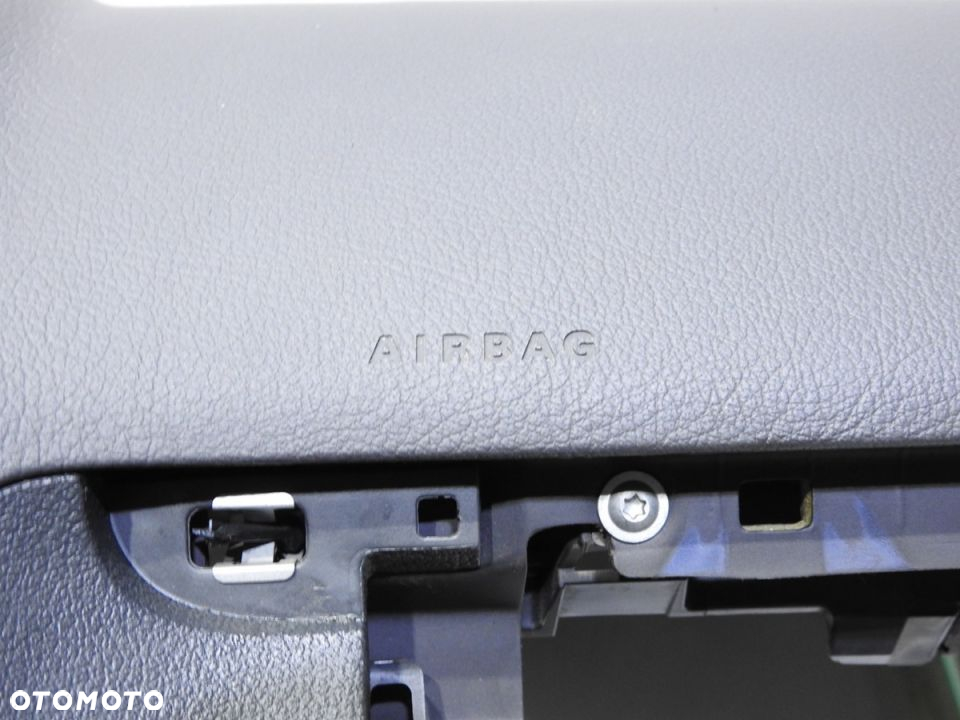 DESKA ROZDZIELCZA KONSOLA VW TOURAN LIFT - 5