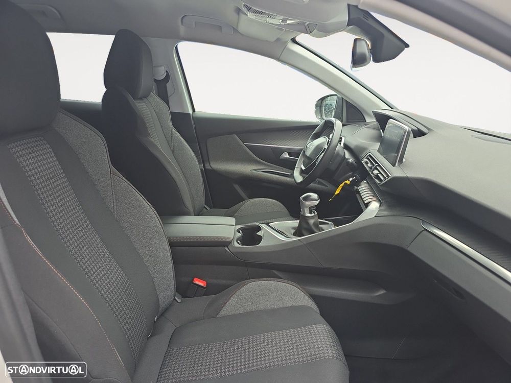 Peugeot 3008 1.5 BlueHDi Style — fotografia 15