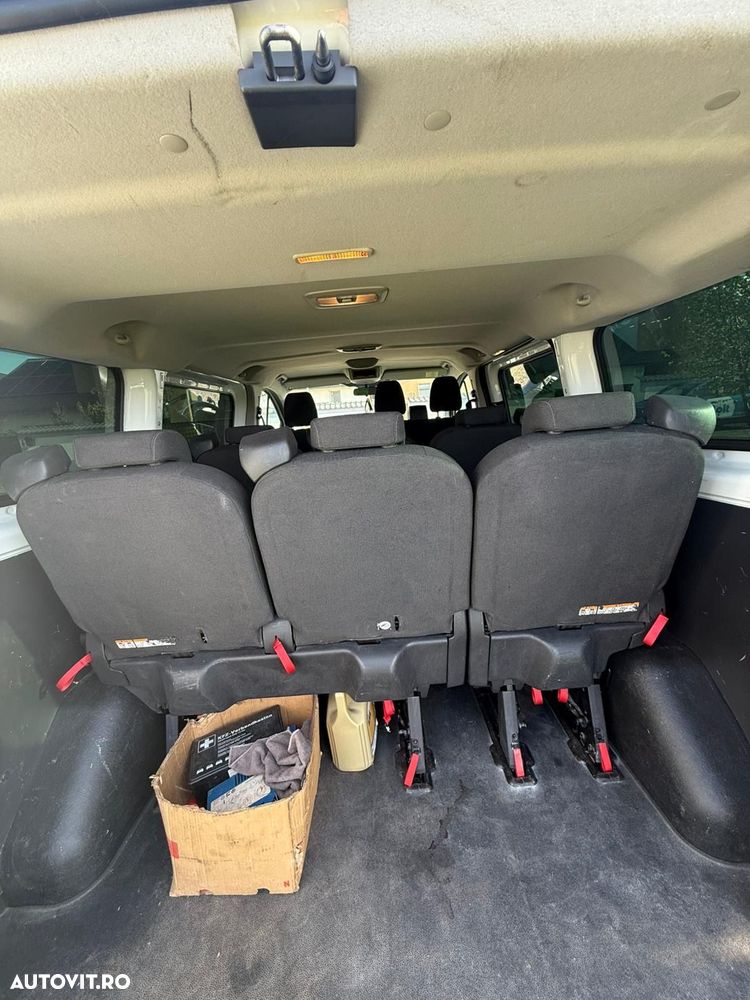 Ford Transit custom 8+1 - 20