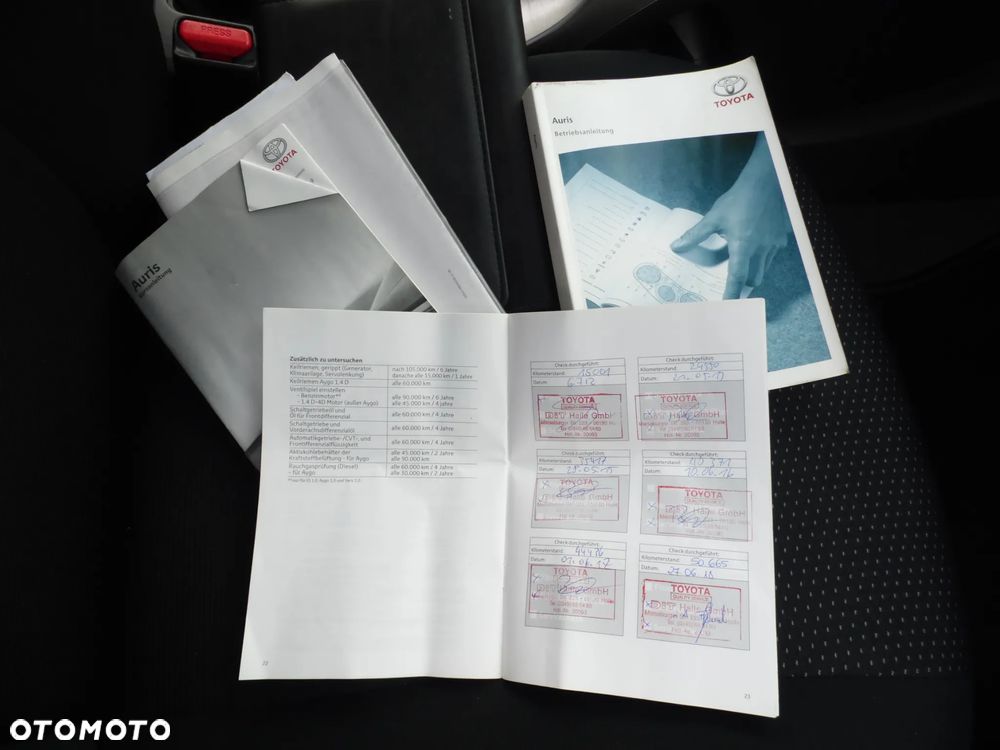 Toyota Auris 1.33 VVT-i Edition - 19