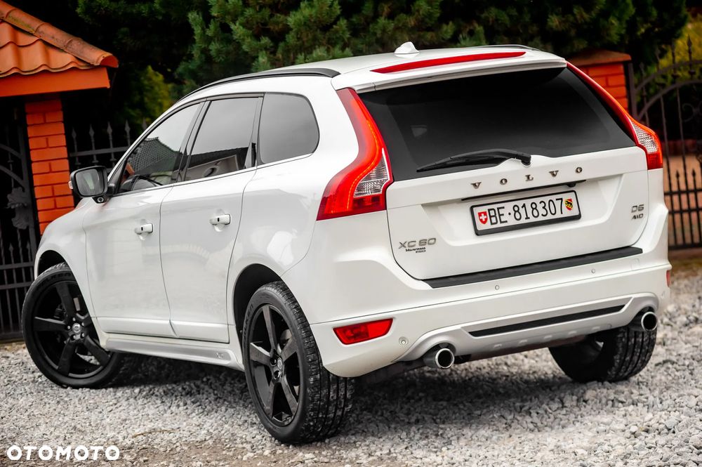 Volvo XC 60 D5 AWD RDesign - 9