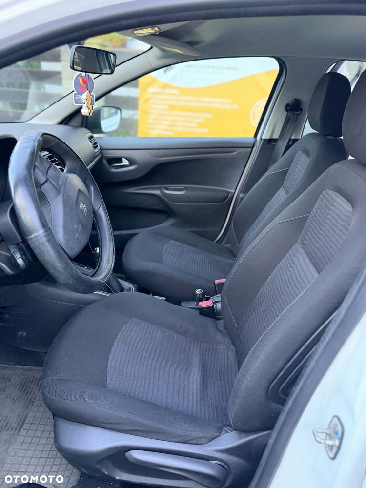 Peugeot 301 1.6 VTi Allure - 5