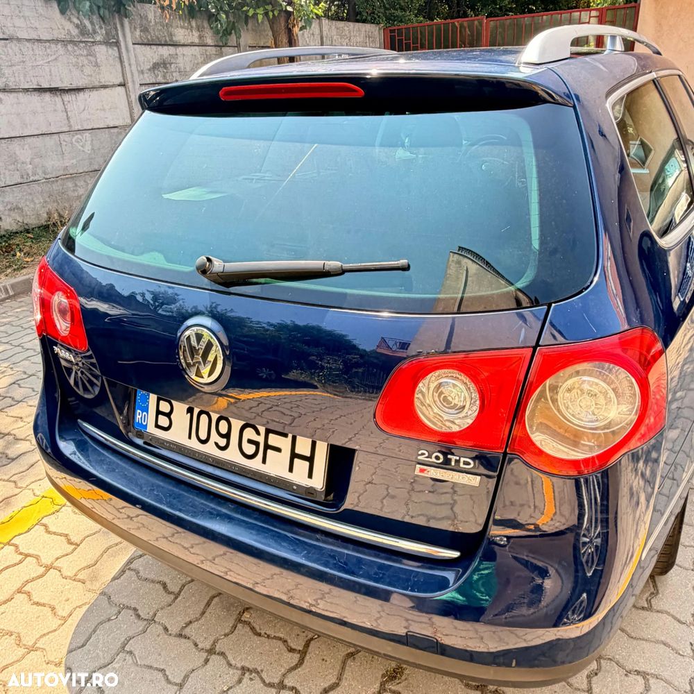 Volkswagen Passat 2.0 TDI 4Motion Highline - 14