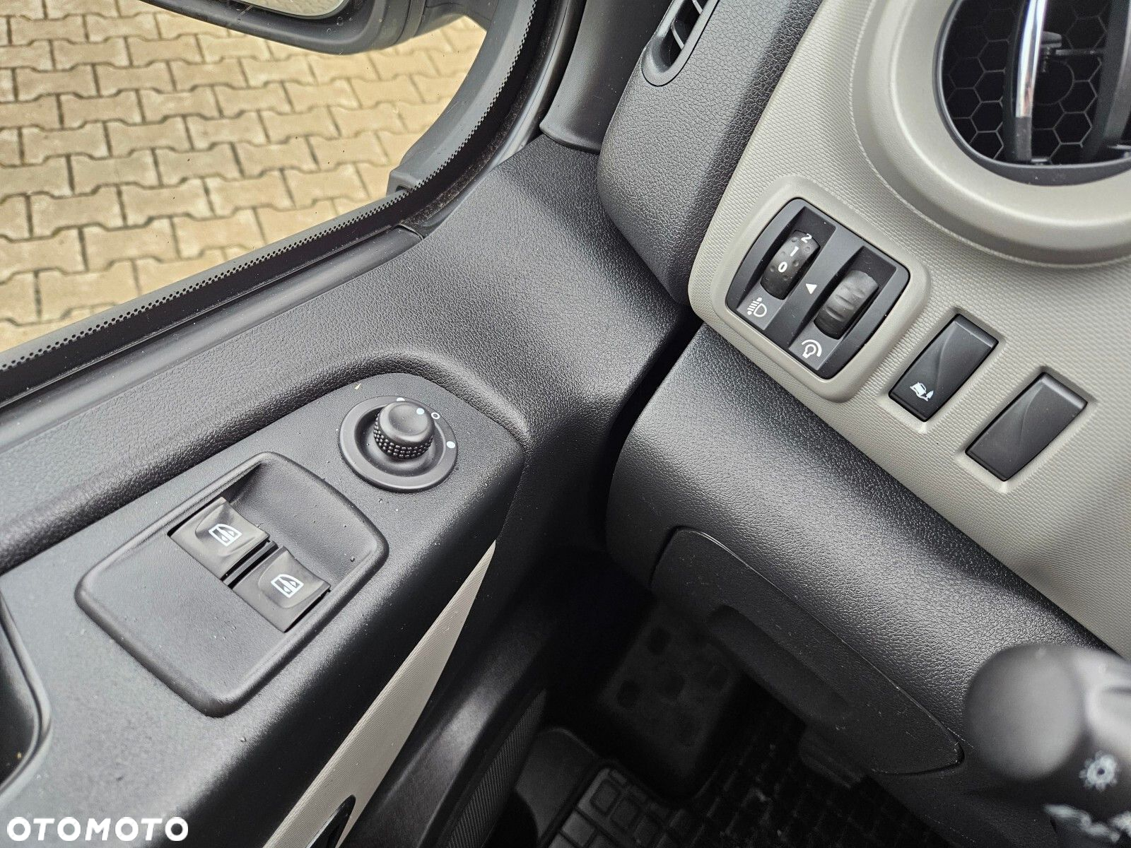 Renault Trafic Long *64900zł NETTO* Brygadówka 6 osób 1,6 dCi/125KM - 20