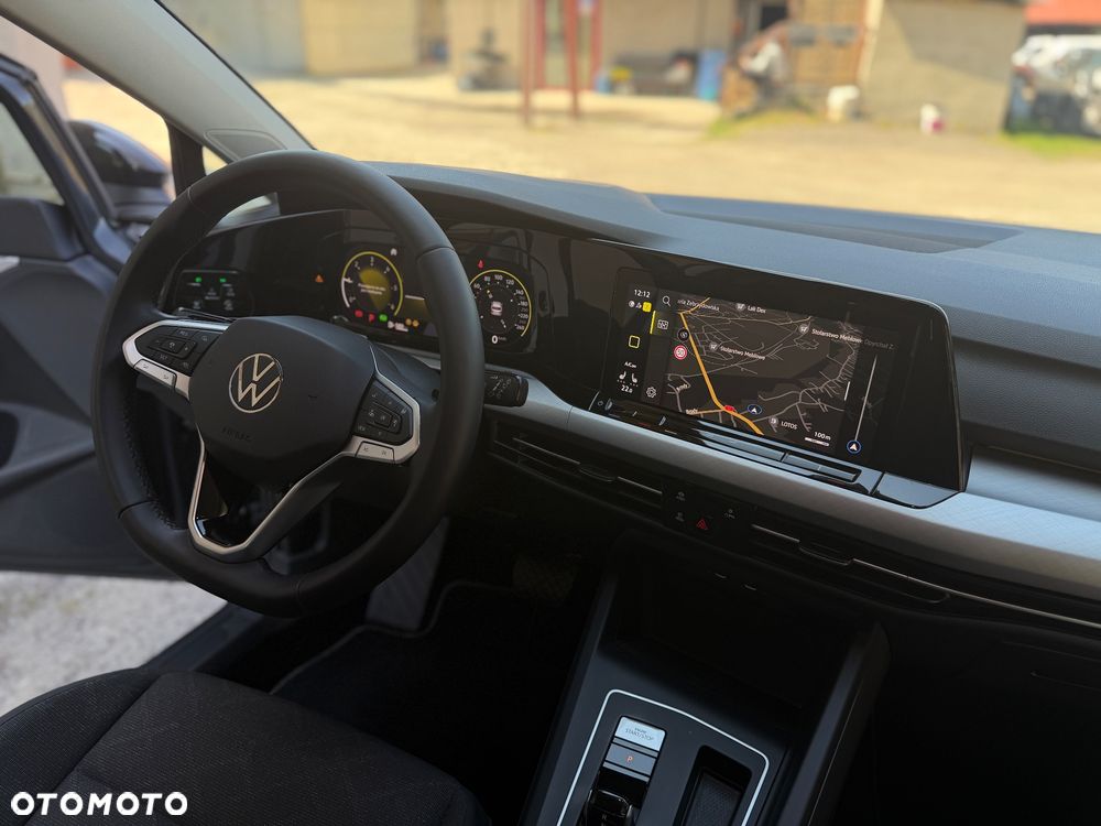 Volkswagen Golf Variant 2.0 TDI SCR DSG Life - 22