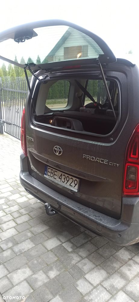 Toyota Proace City Verso 1.5 D-4D Business - 6