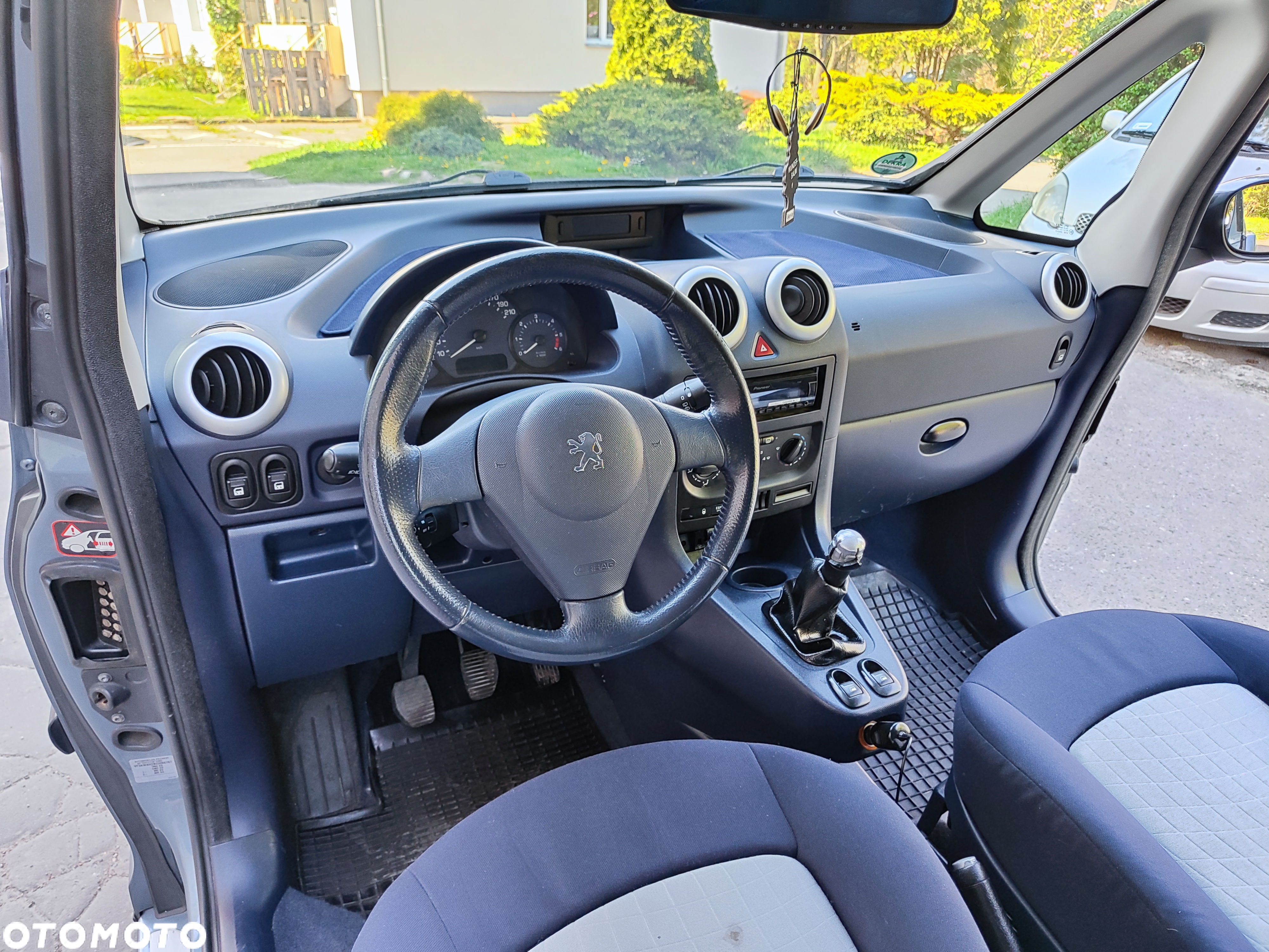 Peugeot 1007 HDi 70 Tendance - 20