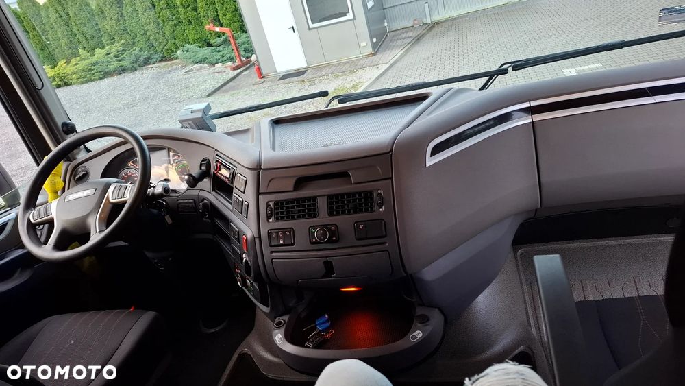 DAF XF 480 FAR / 6x2 / SOLÓWKA 19 PALET / KLIMA POSTOJOWA / SALON PL - 35