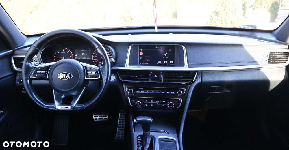 Kia Optima - 19