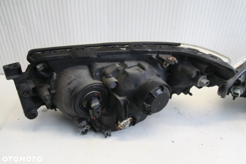 Subaru Forester SG LIFT 05 > 08 Lampa Przód Prawa / Lewa Oryginał Europa - 10