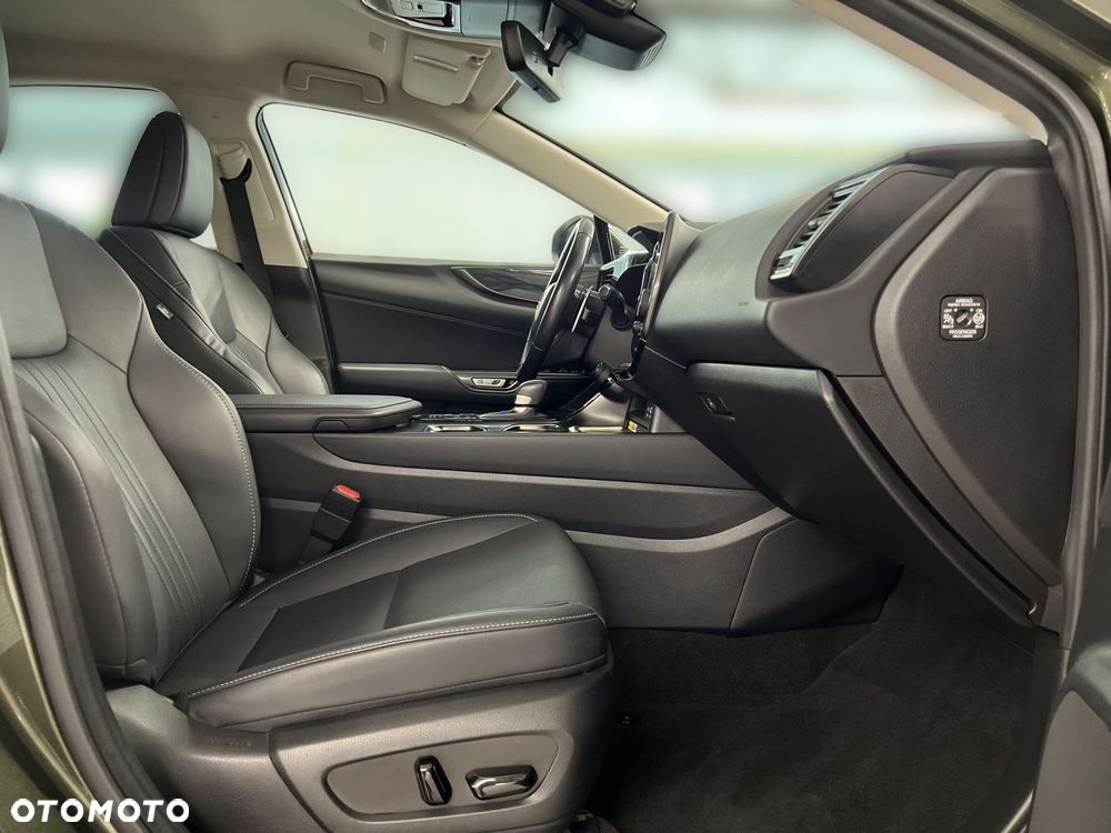 Lexus NX 350h Business AWD - 11