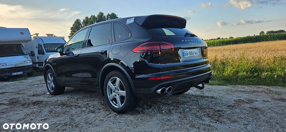 Porsche Cayenne - 7