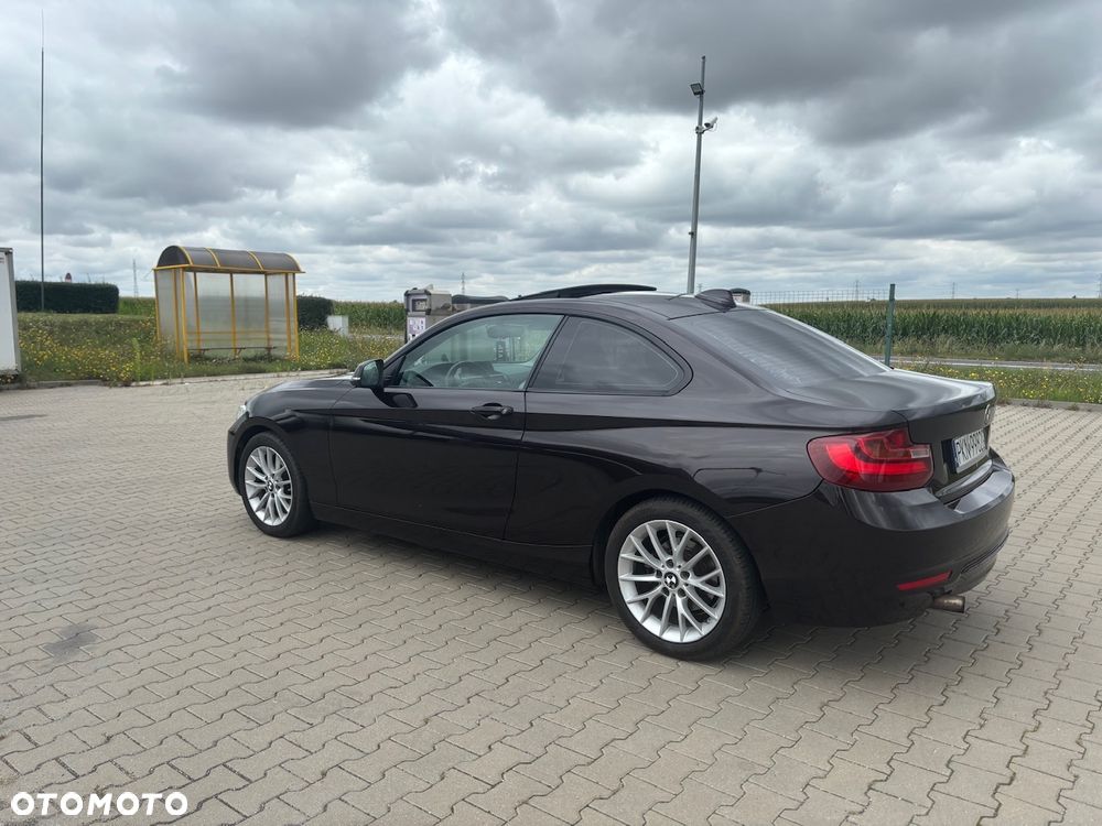 BMW Seria 2 218d Coupe - 4