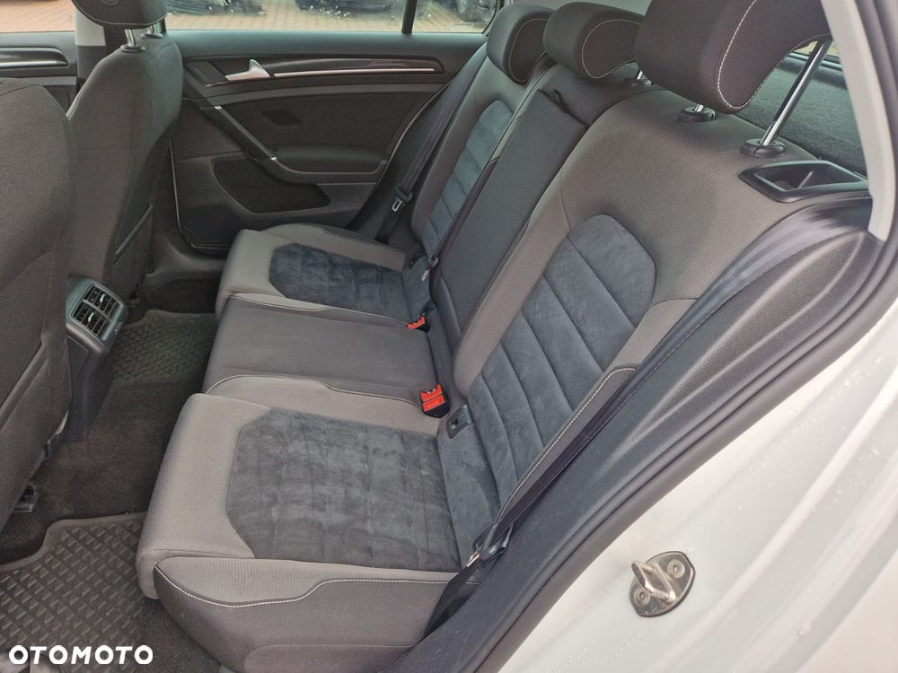 Volkswagen Golf 2.0 TDI BMT 4Mot Highline - 18
