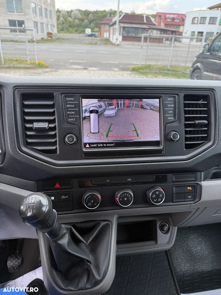 Volkswagen Crafter - 11