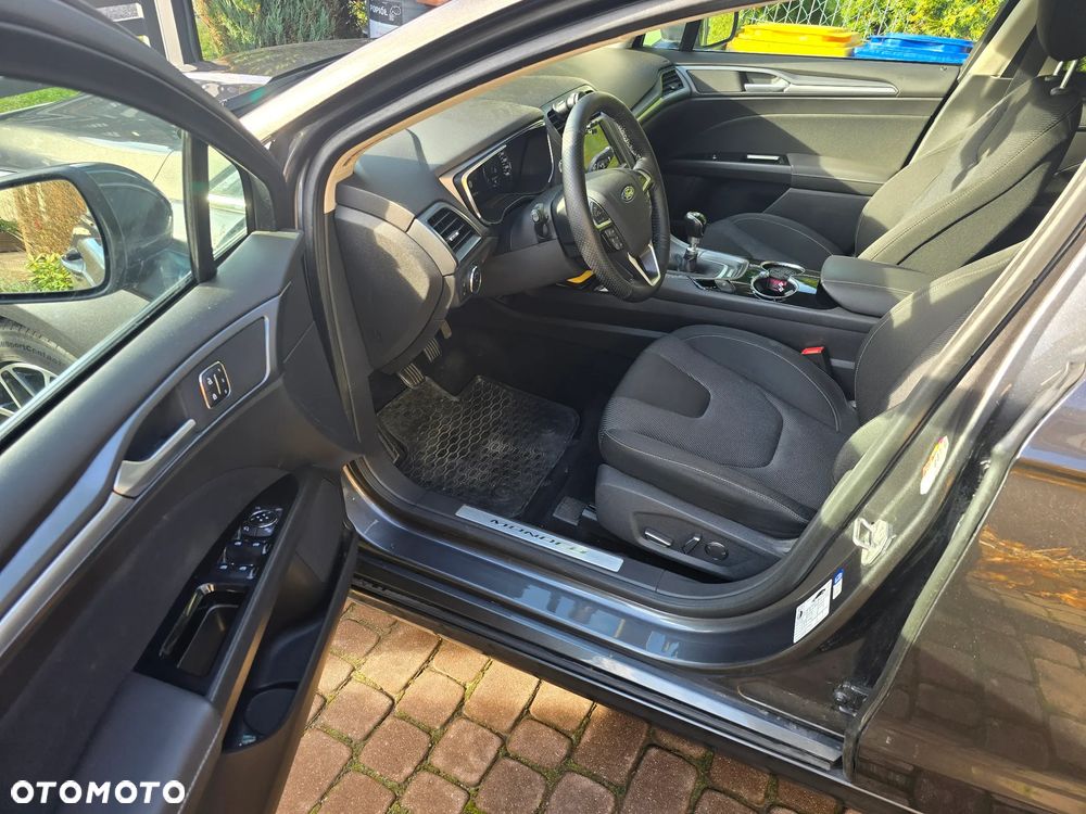 Ford Mondeo 2.0 TDCi STart-Stopp Titanium - 13