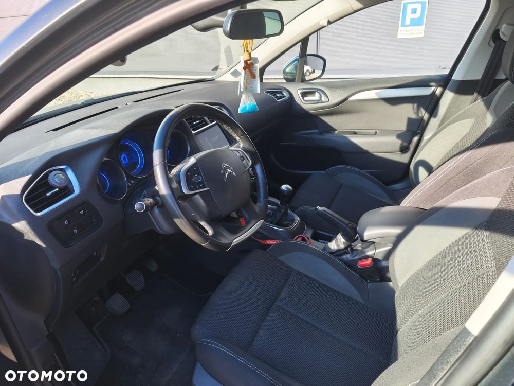 Citroën C4 1.6 VTi Exclusive - 9