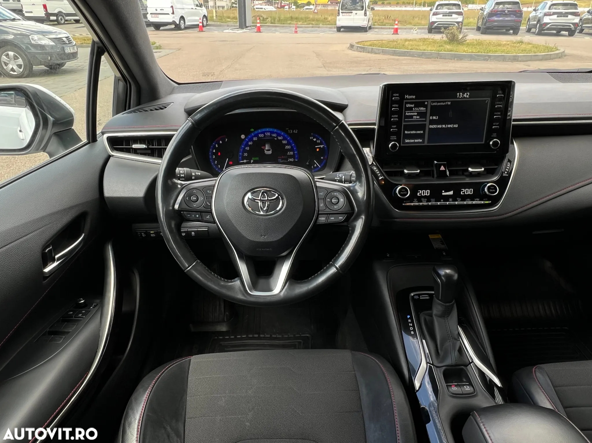 Toyota Corolla 1.8 HSD TS Exclusive Plus tapiterie Gri - 18