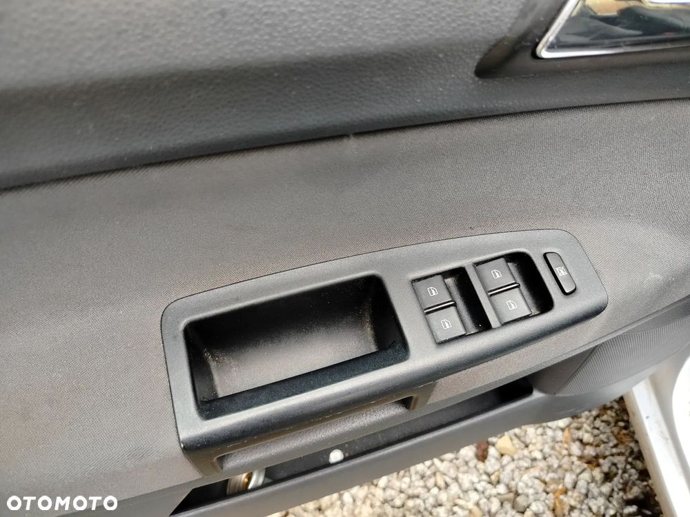 Volkswagen Polo 1.2 United - 24