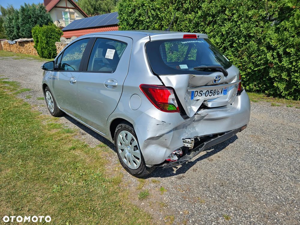 Toyota Yaris 1.5 VVT-i Comfort - 3