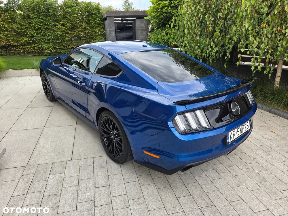 Ford Mustang 5.0 V8 GT - 8