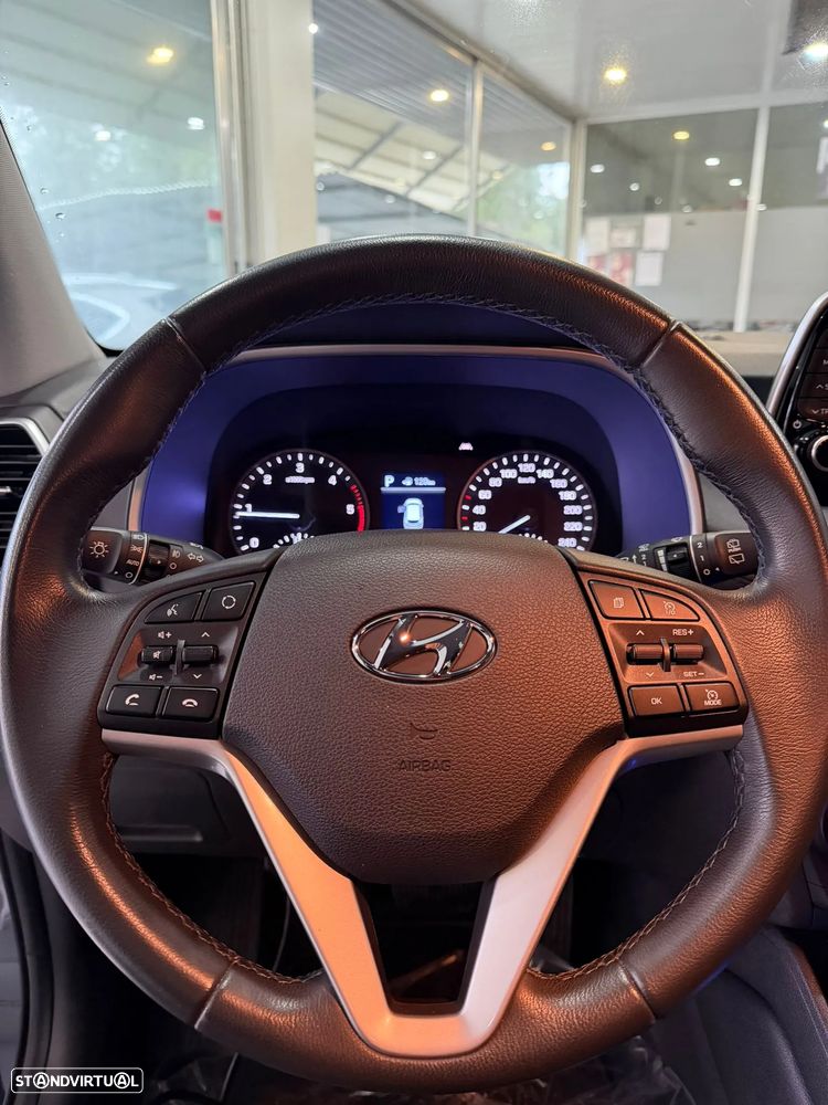 Hyundai Tucson 1.6 CRDi Premium +P.Pele+P.Style DCT - 11