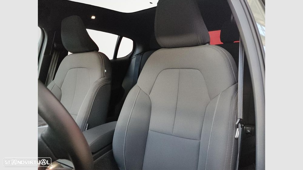 Volvo C40 Recharge Extended Range Plus - 10