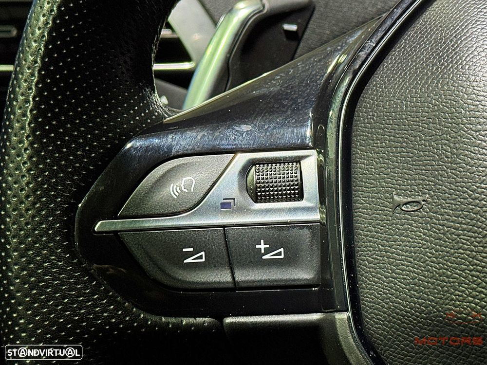 Peugeot 3008 1.2 PureTech GT EAT8 - 22