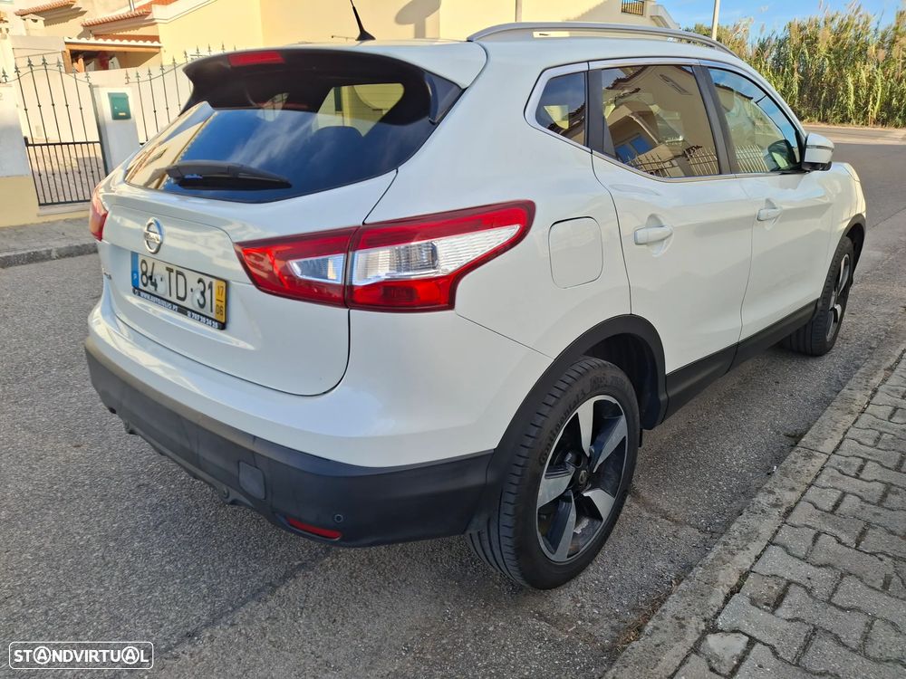 Nissan Qashqai 1.5 dCi N-Connecta RS+PS - 6