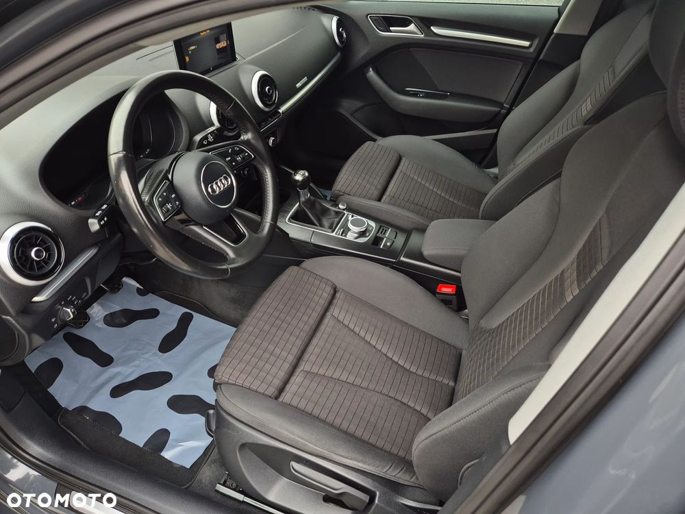 Audi A3 Sportback 1.6 TDI(clean diesel) Ambition - 10