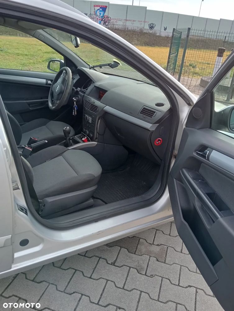 Opel Astra 1.6 - 3