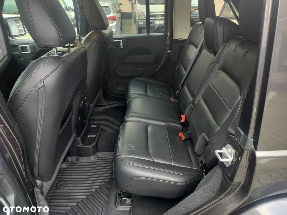 Jeep Wrangler 2.0 T-GDI Hardtop AWD Automatik Sahara - 28