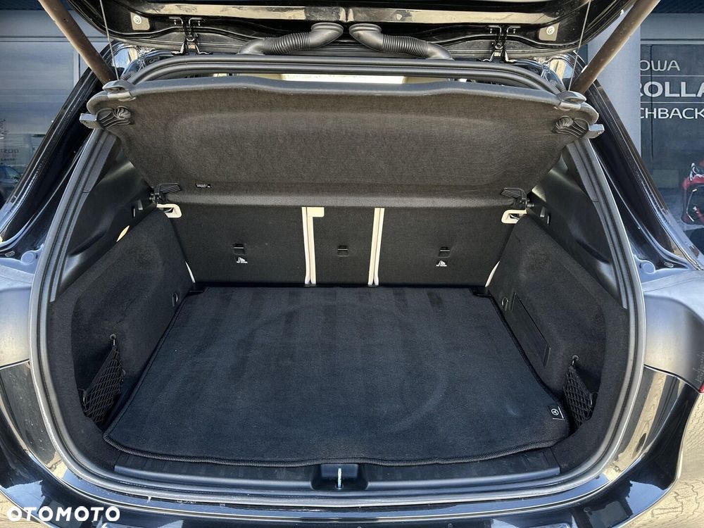 Mercedes-Benz GLA 200 Style - 16